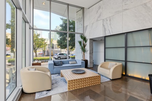 315-161 Georgia Street W, Vancouver, BC 