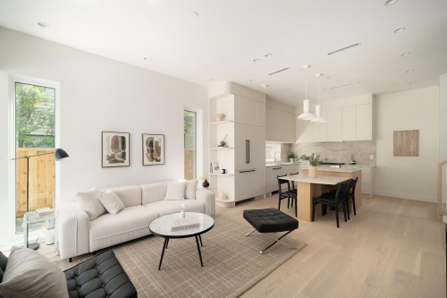 1-4161 Windsor Street, Vancouver, BC 