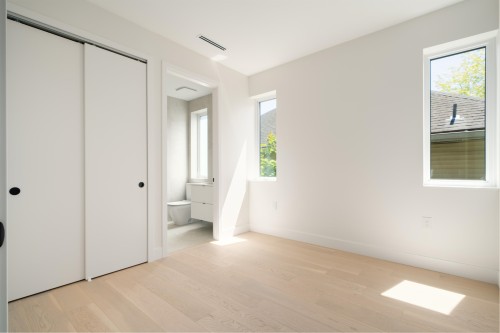 1-4161 Windsor Street, Vancouver, BC 