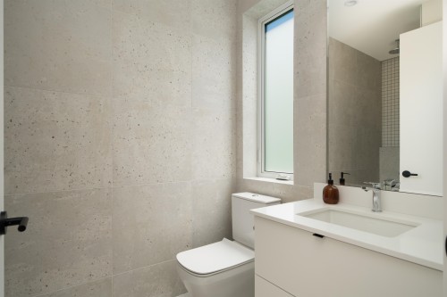 1-4161 Windsor Street, Vancouver, BC 
