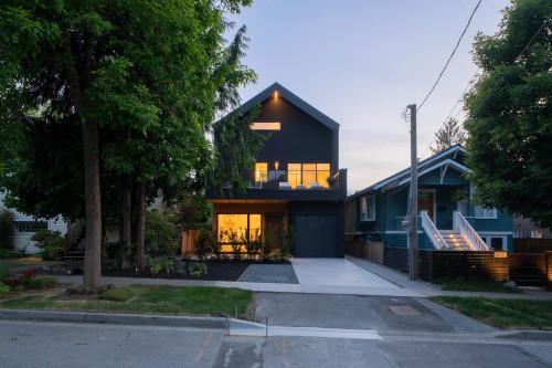 1-4161 Windsor Street, Vancouver, BC 