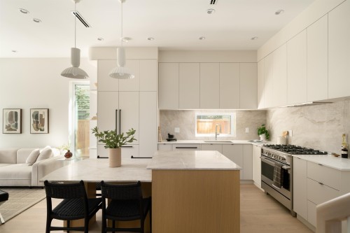 1-4161 Windsor Street, Vancouver, BC 