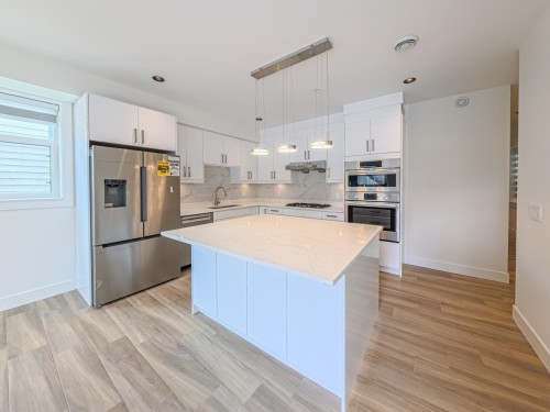 3-745 E 30 Avenue, Vancouver, BC 