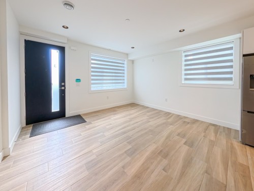 3-745 E 30 Avenue, Vancouver, BC 