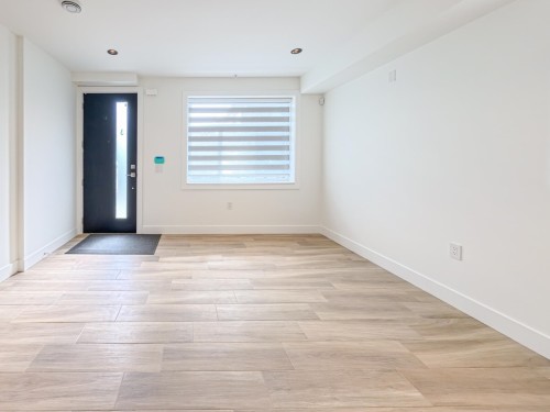 3-745 E 30 Avenue, Vancouver, BC 