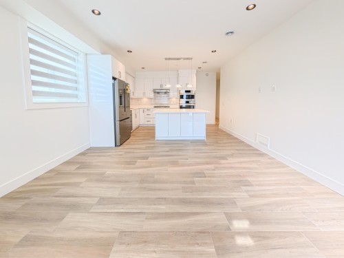 3-745 E 30 Avenue, Vancouver, BC 