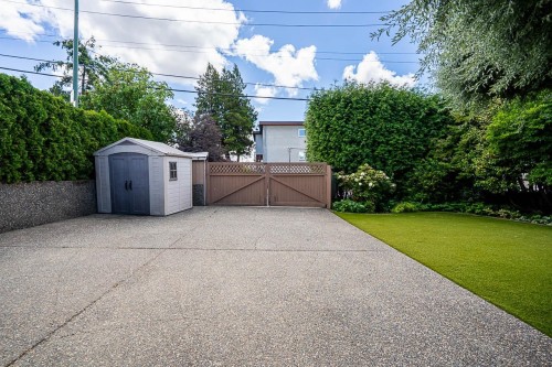 3896 Elmwood Street, Burnaby, BC 