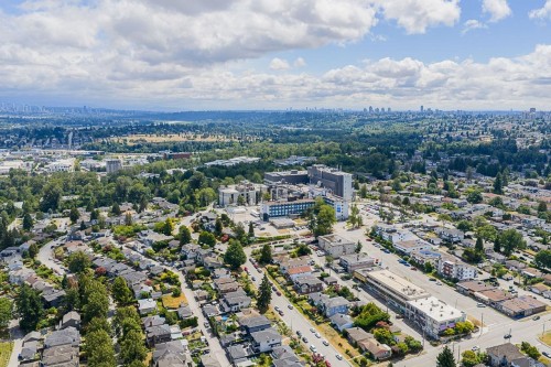 3896 Elmwood Street, Burnaby, BC 
