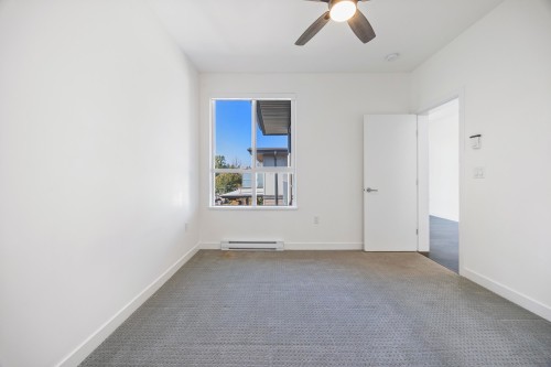 601-7133 14Th Avenue, Burnaby, BC 