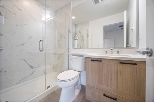 601-7133 14Th Avenue, Burnaby, BC 