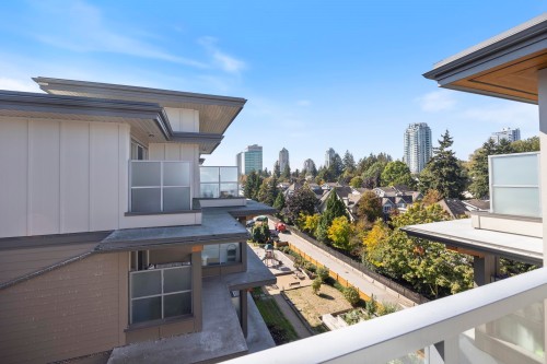 601-7133 14Th Avenue, Burnaby, BC 