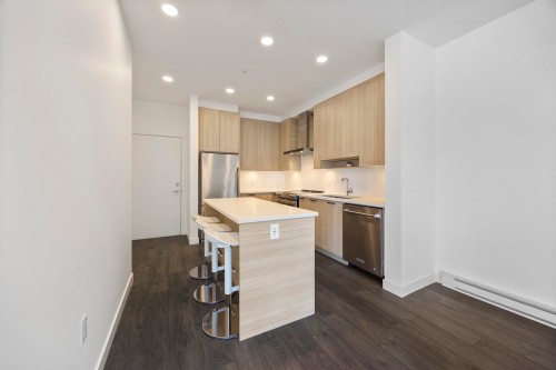601-7133 14Th Avenue, Burnaby, BC 