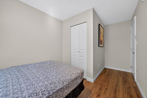115-9399 Tomicki Avenue, Richmond, BC 