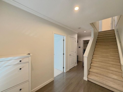 102-10388 No. 2 Road, Richmond, BC 
