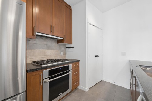 2007-1189 Melville Street, Vancouver, BC 