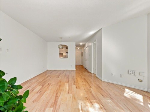 207-3638 Rae Avenue, Vancouver, BC 