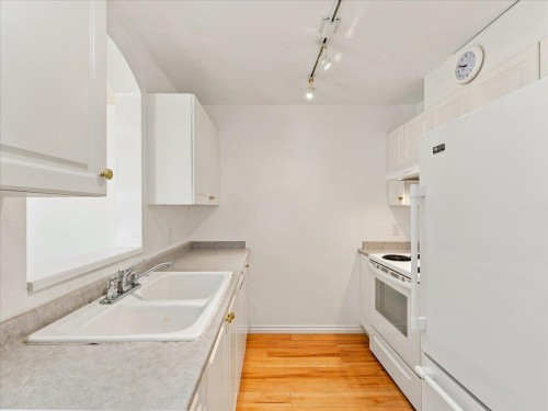 207-3638 Rae Avenue, Vancouver, BC 