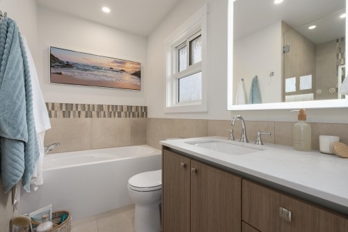 841 21St Avenue E, Vancouver, BC 