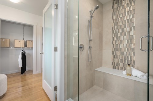 841 21St Avenue E, Vancouver, BC 