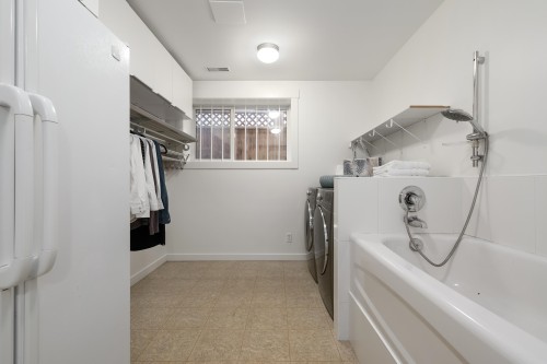 841 21St Avenue E, Vancouver, BC 
