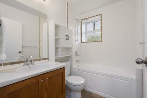 841 21St Avenue E, Vancouver, BC 