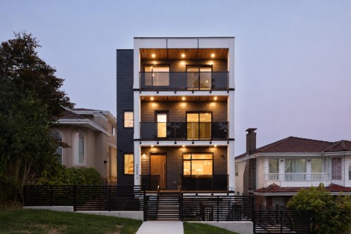 2-4828 Albert Street, Burnaby, BC 