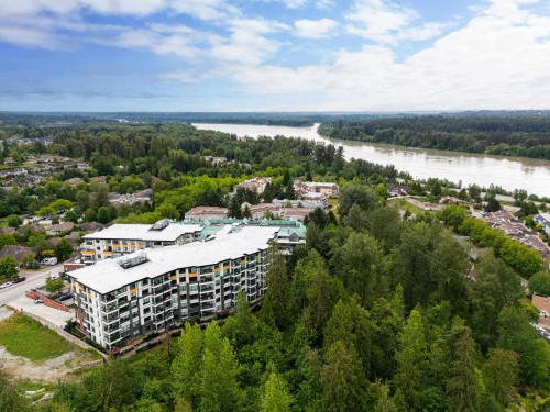 413-11641 227 Street, Maple Ridge, BC 