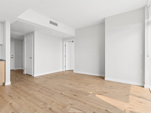 1401-3430 Kent Avenue E, Vancouver, BC 