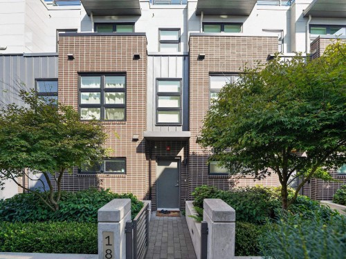 18-3490 Mt Seymour Parkway, North Vancouver, BC 