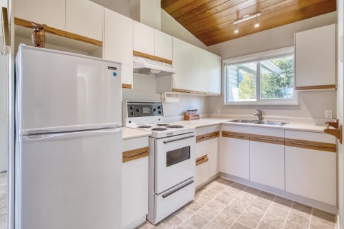 13282 Keelson Road, Garden Bay, BC 