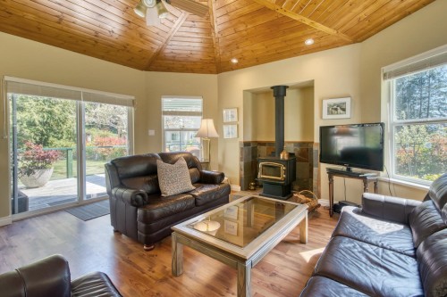 13282 Keelson Road, Garden Bay, BC 