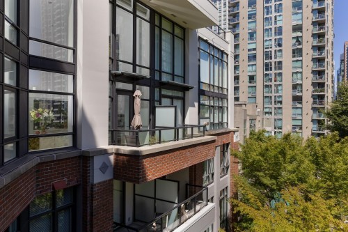 401-988 Richards Street, Vancouver, BC 