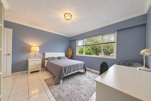 775 Esmond Avenue, Burnaby, BC 