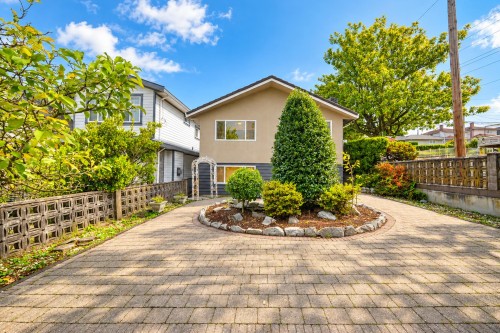 775 Esmond Avenue, Burnaby, BC 