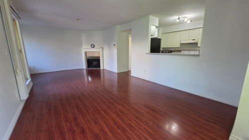 27-7520 18Th Street, Burnaby, BC 