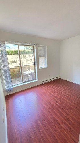 27-7520 18Th Street, Burnaby, BC 