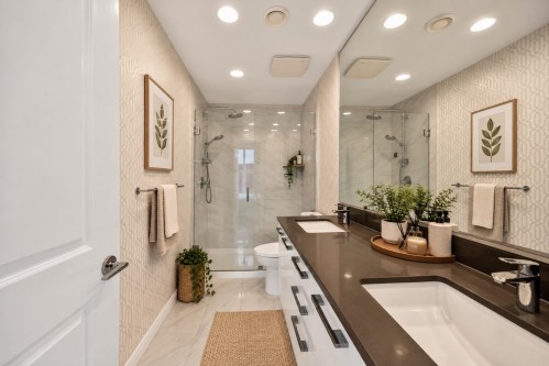 311-9551 Alexandra Road, Richmond, BC 