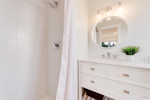 1599 Eden Avenue, Coquitlam, BC 