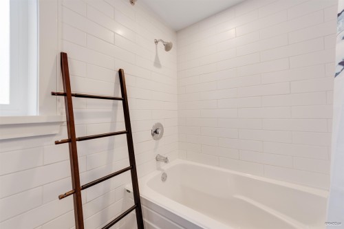 1599 Eden Avenue, Coquitlam, BC 