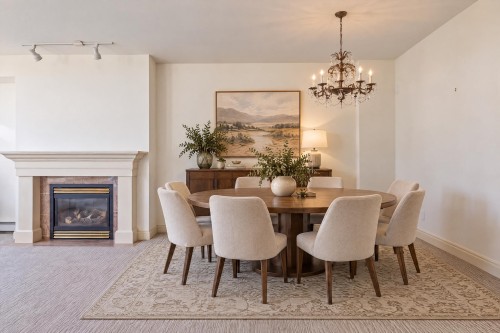 205-1896 Marine Drive, West Vancouver, BC 