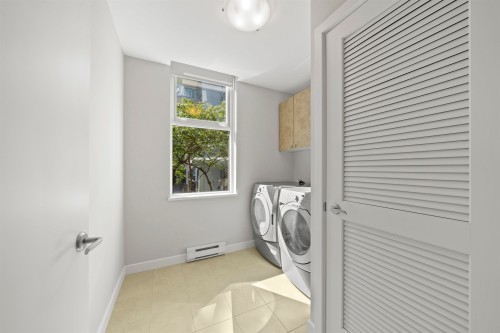 Th19-1281 W Cordova Street, Vancouver, BC 
