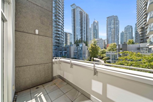 Th19-1281 W Cordova Street, Vancouver, BC 