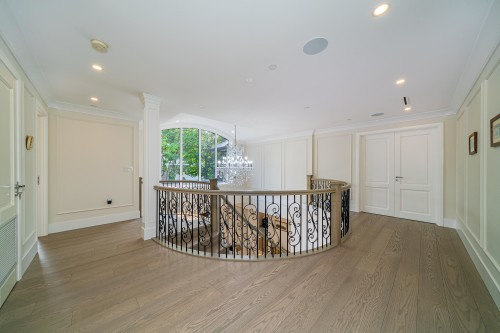 1048 Handsworth Road, North Vancouver, BC 