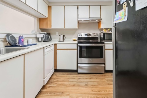 307-460 Westview Street, Coquitlam, BC 