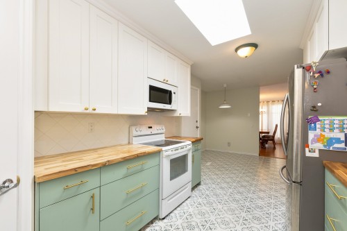 22687 Kendrick Loop, Maple Ridge, BC 
