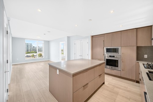 603-3588 Ketcheson Road, Richmond, BC 