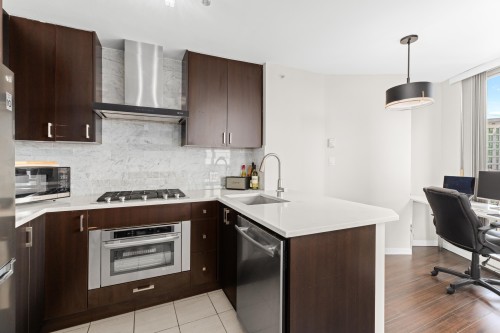 2410-501 Pacific Street, Vancouver, BC 