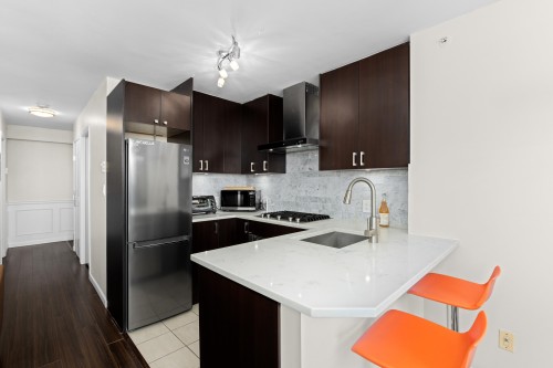 2410-501 Pacific Street, Vancouver, BC 