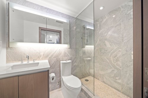 1251-38 Smithe Street, Vancouver, BC 