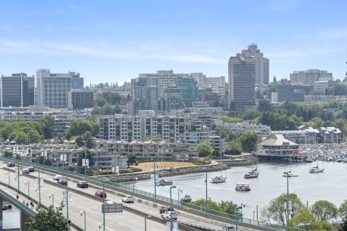 1251-38 Smithe Street, Vancouver, BC 